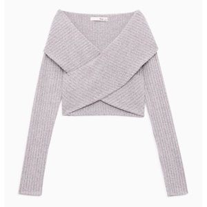 Aritzia Wilfred Free “Silver Tee” Crop Sweater
